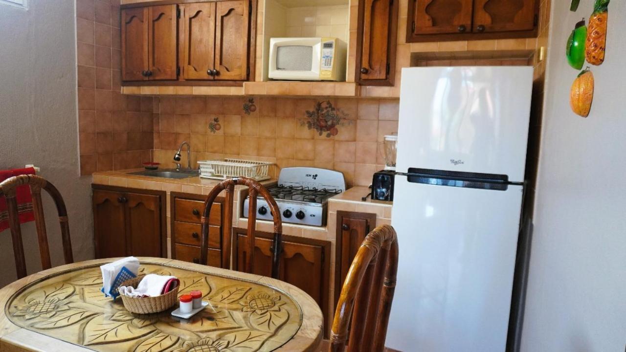 Апарт отель La Casita De La Penita Пеньита-де-Хальтемба Экстерьер фото